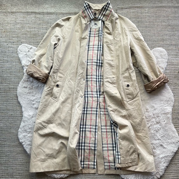 Burberry Jackets & Blazers - Burberry Trench